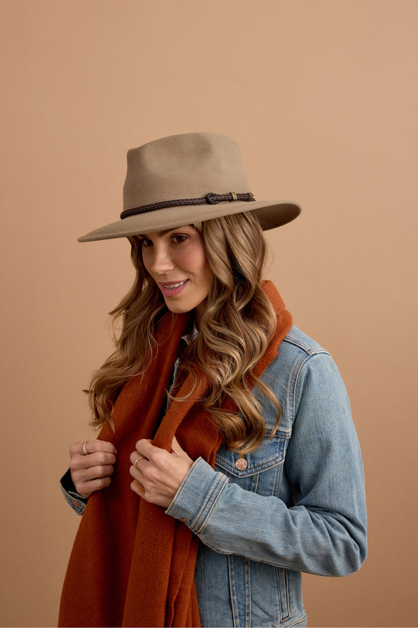 Avenel The Pioneer Hat - Tobacco Lifestyle